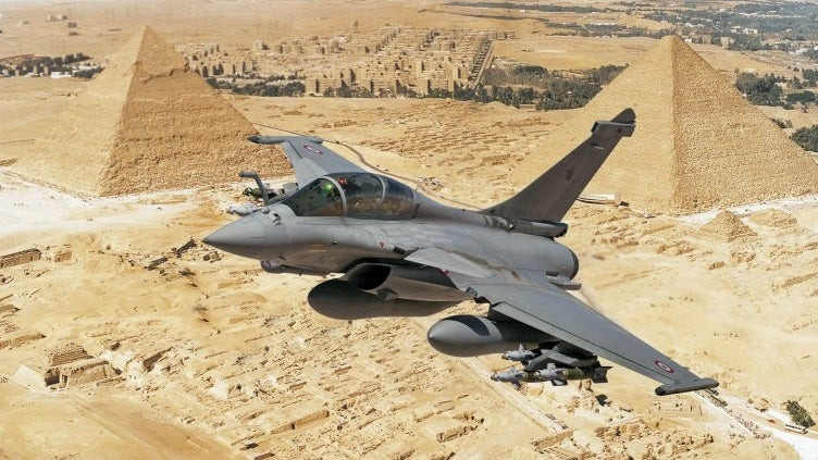 Eφθασαν ακόμη τρία Rafale για την Αιγυπτιακή Αεροπορία – Δείτε βίντεο